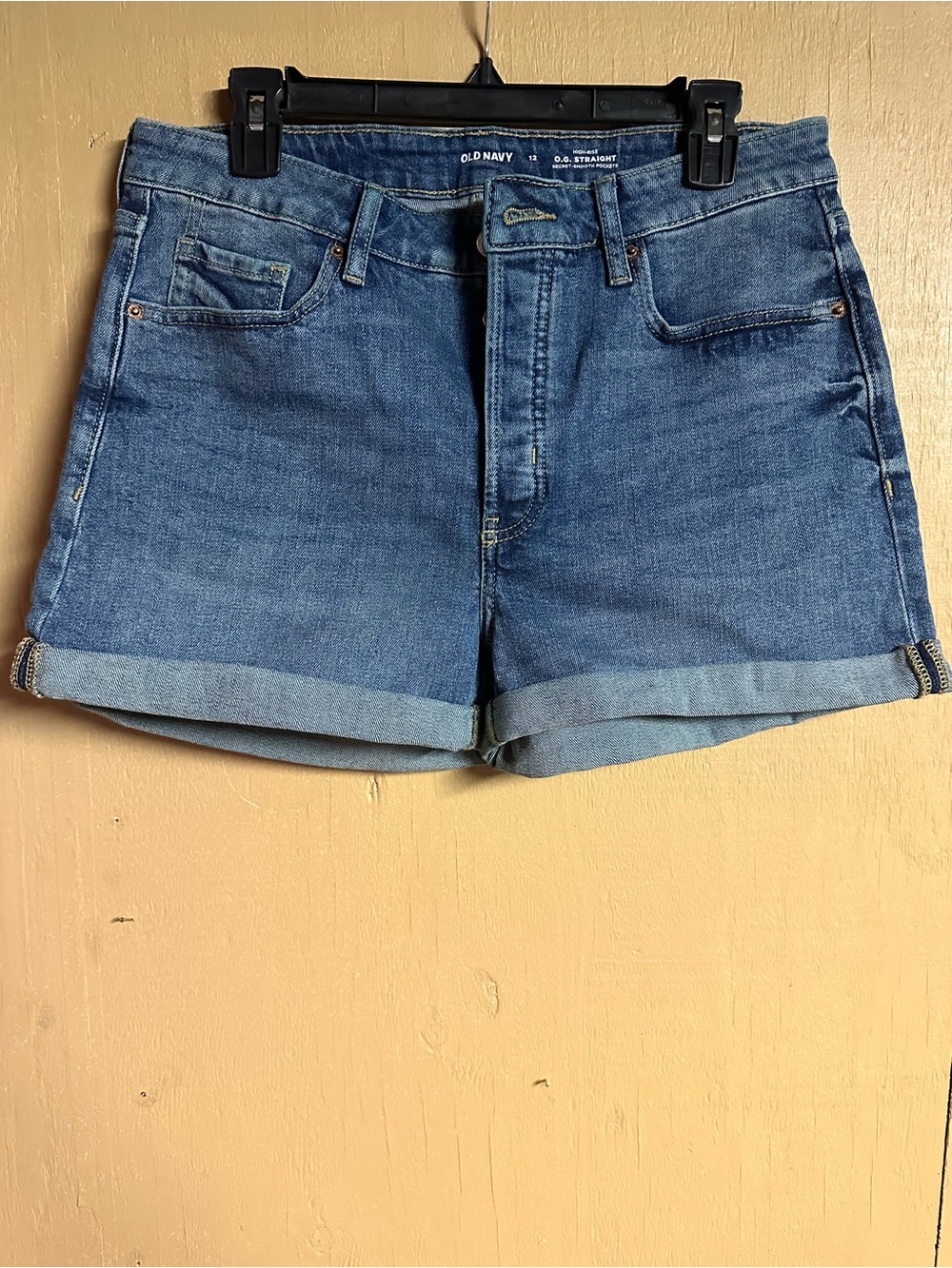Old Navy Medium Blue Rolled-Hem Jean Shorts